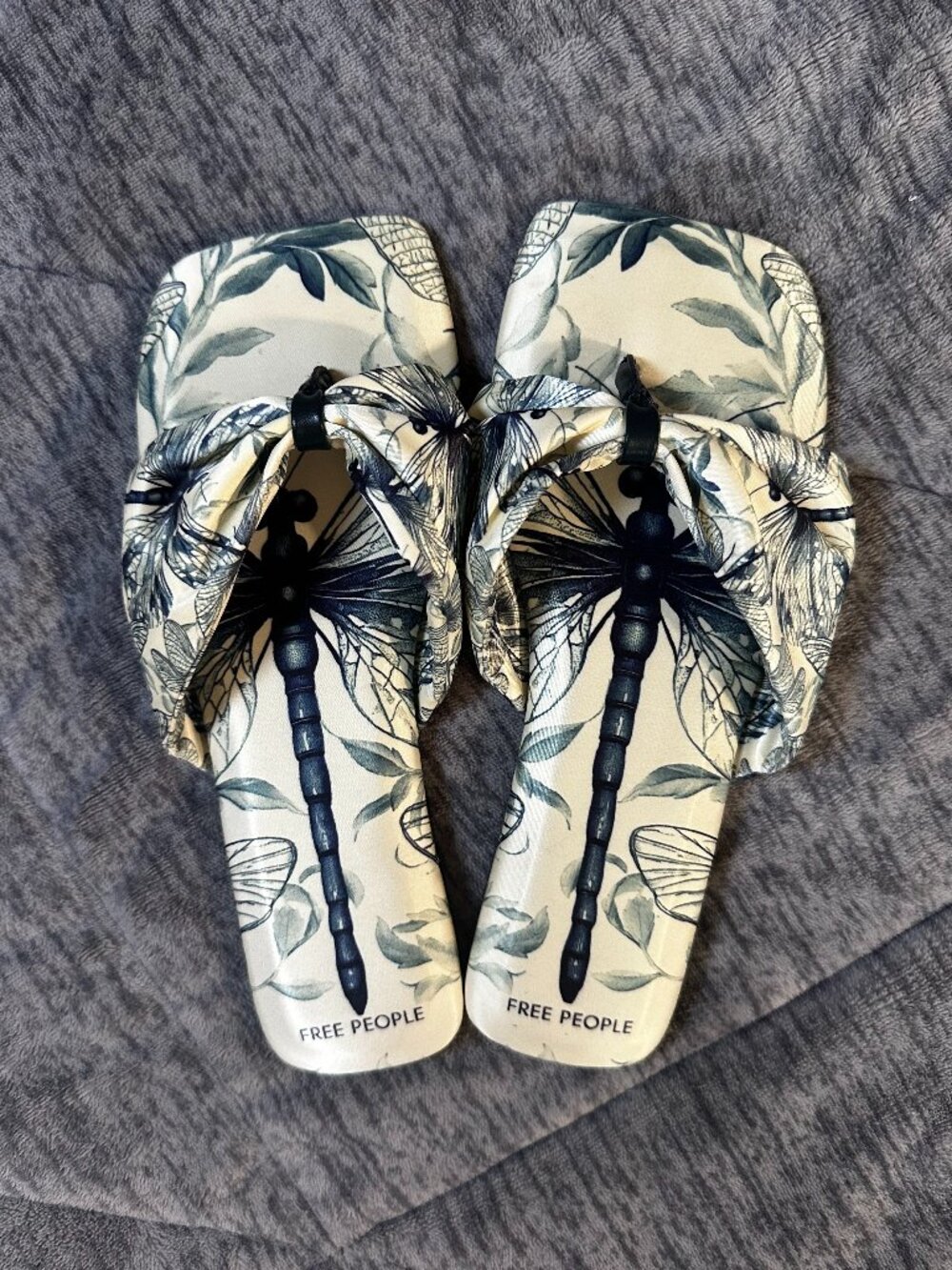 Free People Tia Ruched Sandals - Dragonfly Bandana - US 6 / UK 3